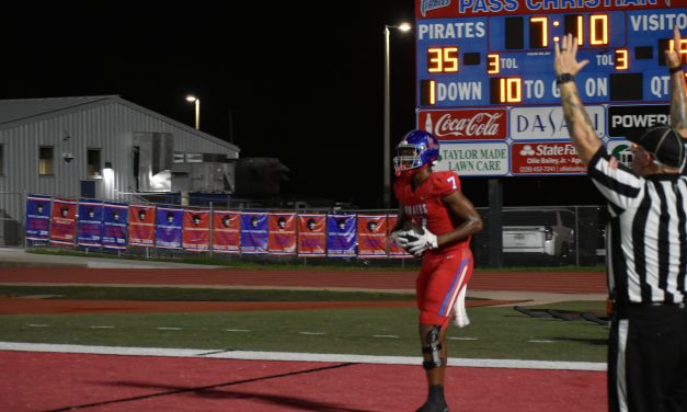 Pass Christian Beats Greene County 38-14 to Open Region